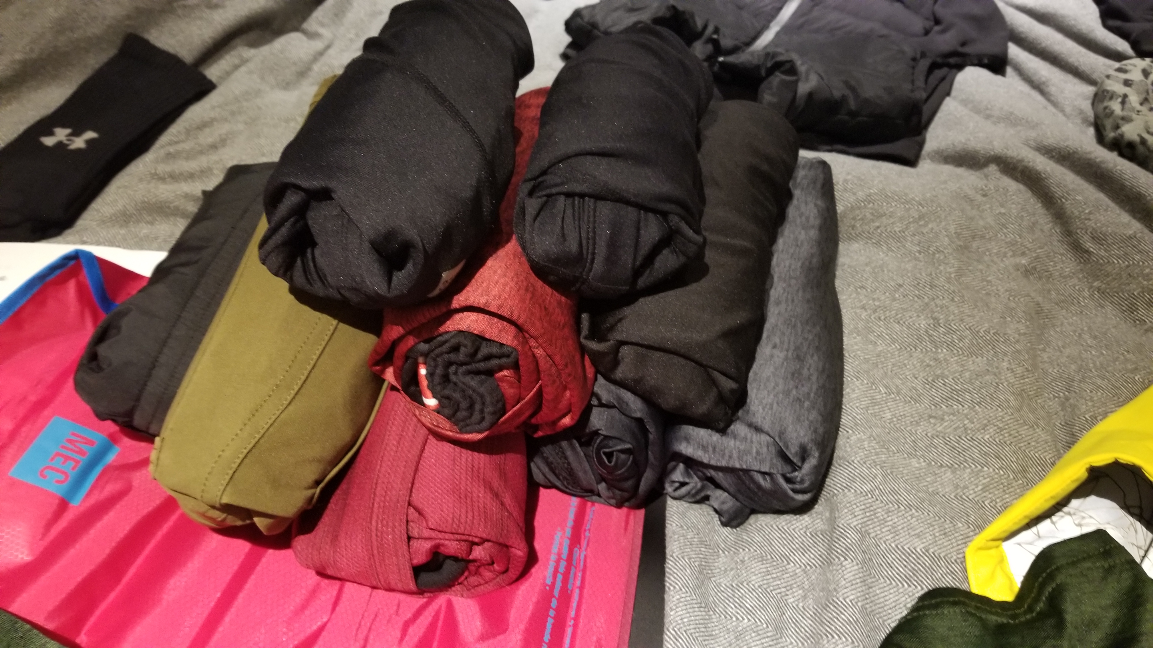 Clothes in skivvy rolls